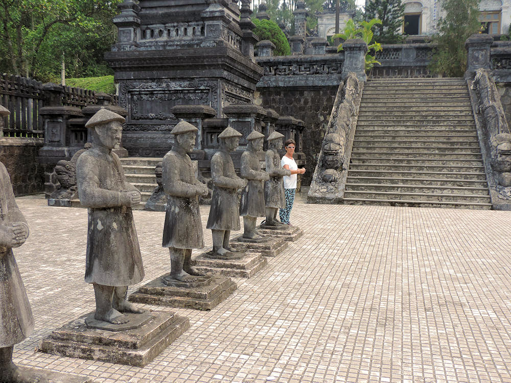 Túmulo de Khai Dinh, Hue, Vietnã