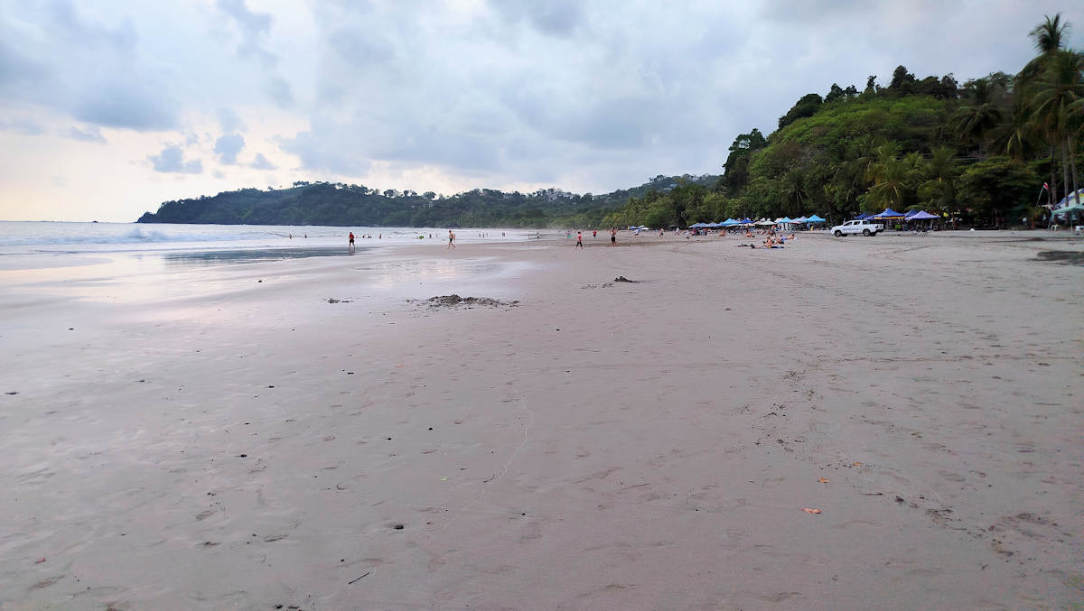 Playa Espadilla en Manuel Antonio, Costa Rica