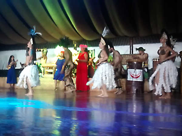 Danzas folclóricas en la Isla de Pascua o Rapa Nui, Chile
