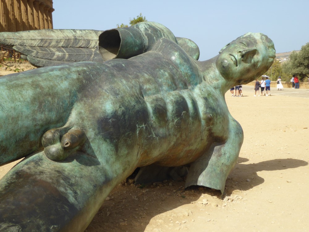 Icaro Caduto, Valle de los templos, Agrigento, Sicilia, Italia