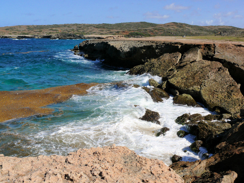 Rompientes en el Parque Nacional Arikok, Aruba