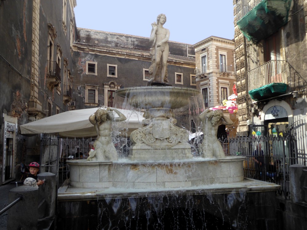 Fontana dell´Amenano, Ctatania, Sicilia, Italia