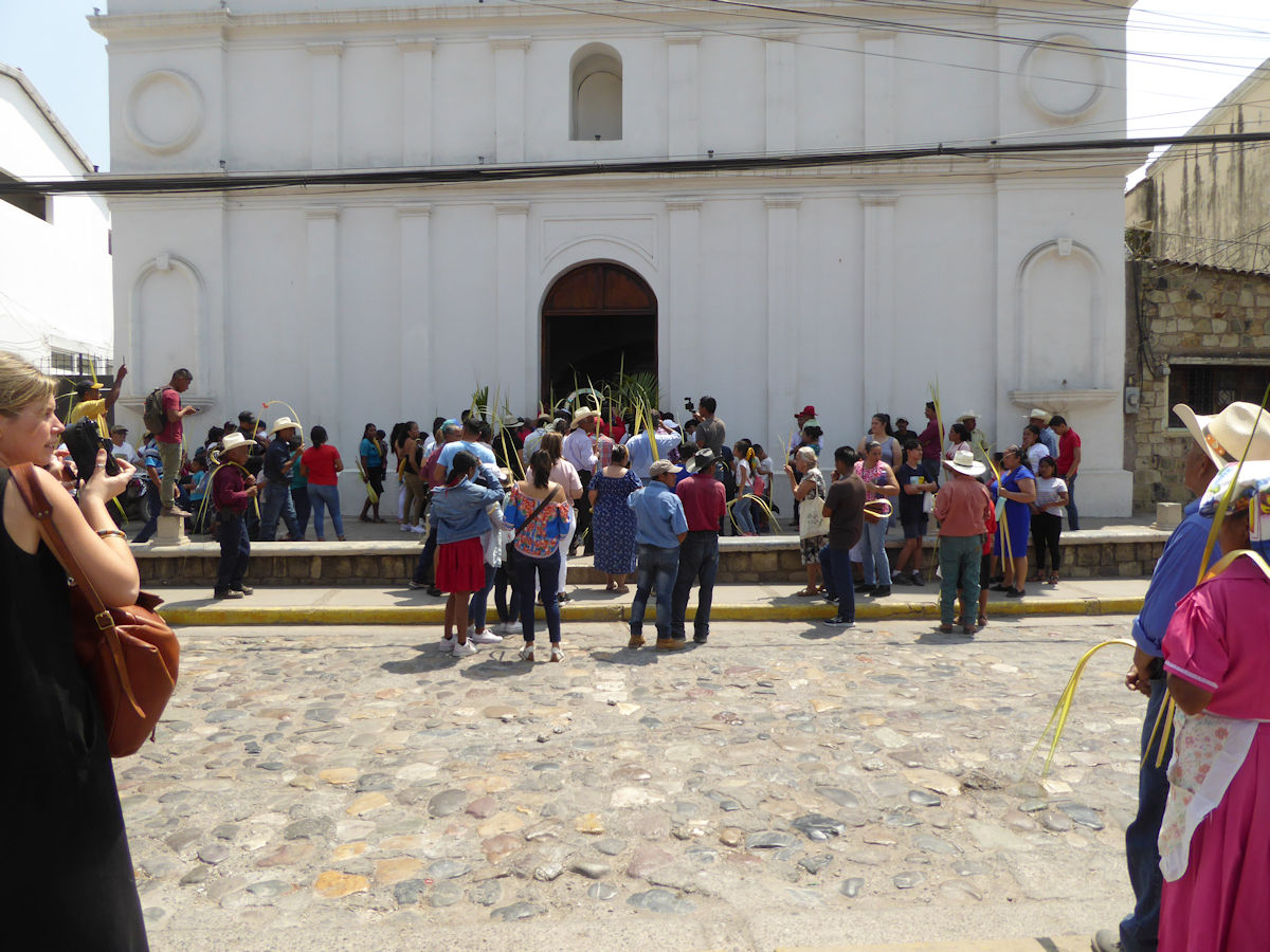 Procissão na cidade de Copán Ruinas, Honduras