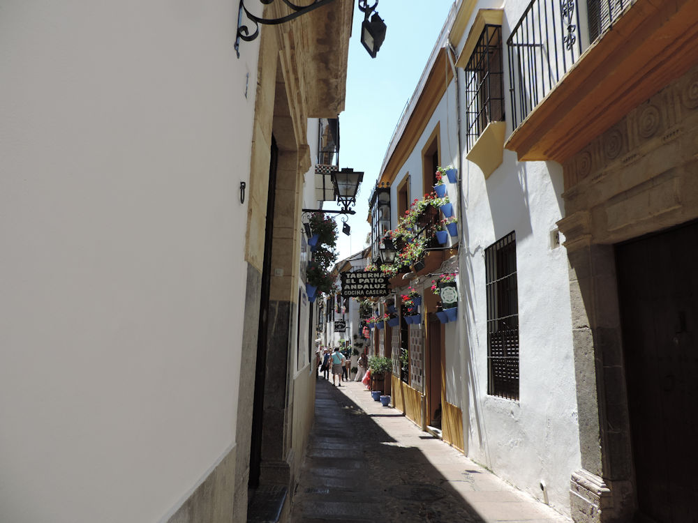 Calle de la judería de Córdoba, España