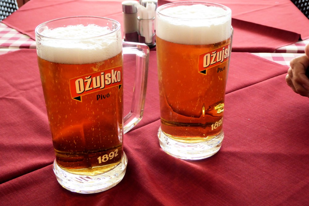 Gastronomía en Cres, Isla de Cres, Croacia