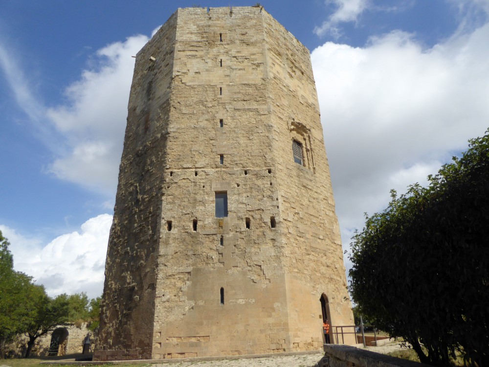 Torre octogonal de Federico II, Ciudad de Enna, Sicilia, Italia