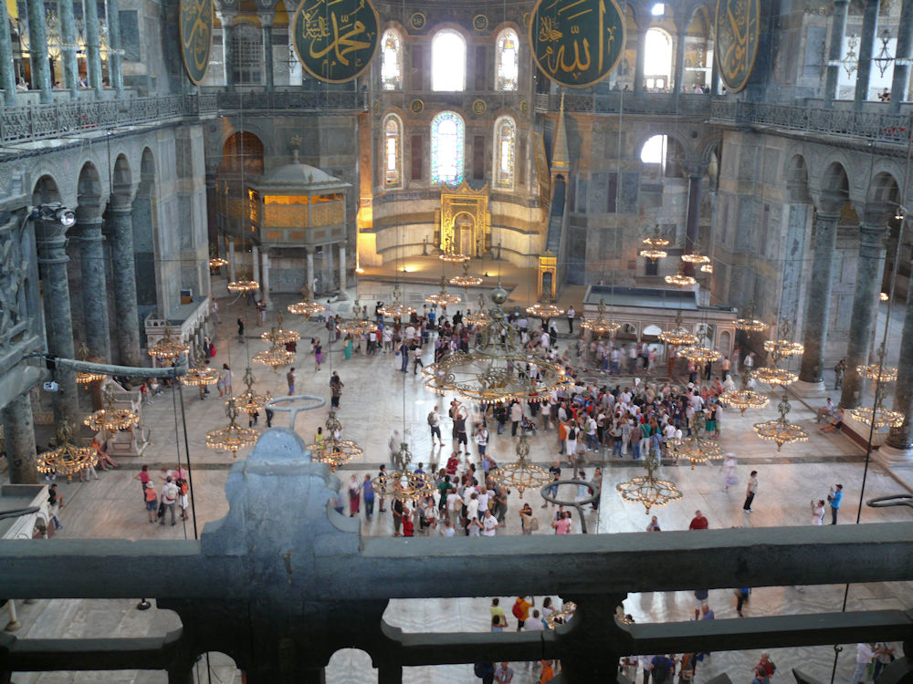 Interior de Hagia Sophia (Ayasofya - Santa Sofía), Istambul, Türkiye