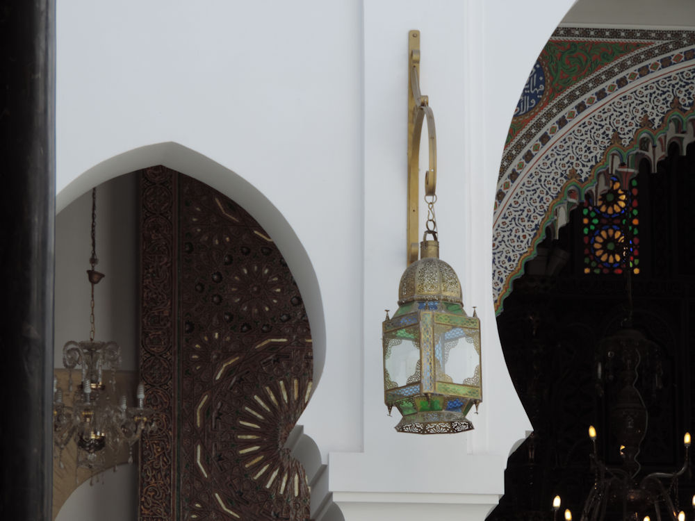 Arcos y ornamentaciones en Fez, Marruecos