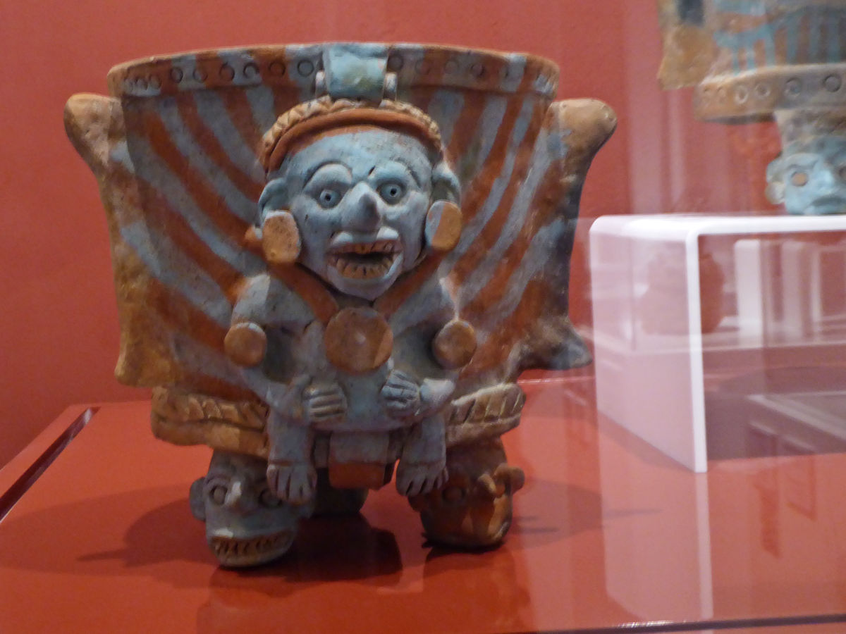 Vaso cerámico policromado. Museo de arte maya, arquelogía y etnología - Ciudad de Guatemala