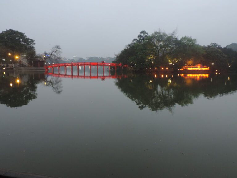 Lago Hoan Kiem, Hanói, Vietnã