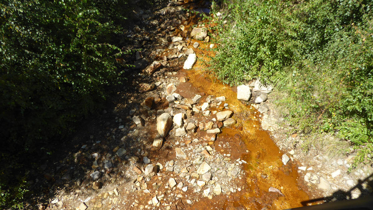 Arroyo en La Carolina, Sierras de San Luis, Provincia de San Luis, Argentina