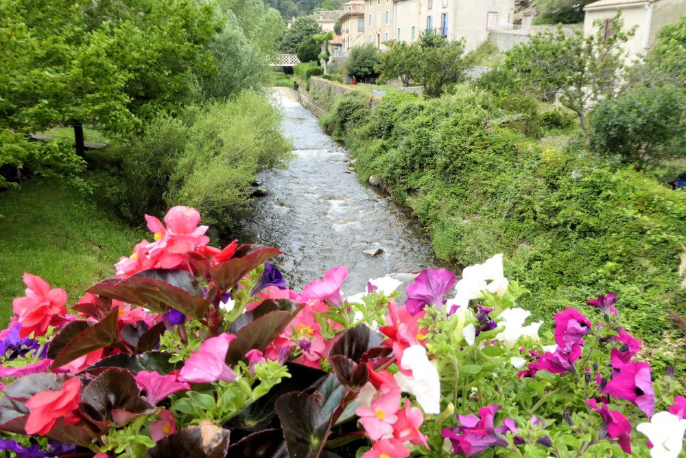 Rio L'Orbiel, Lastours, Aude, Francia