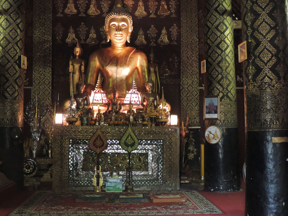 Interior de un wat|Luang Prabang, Laos