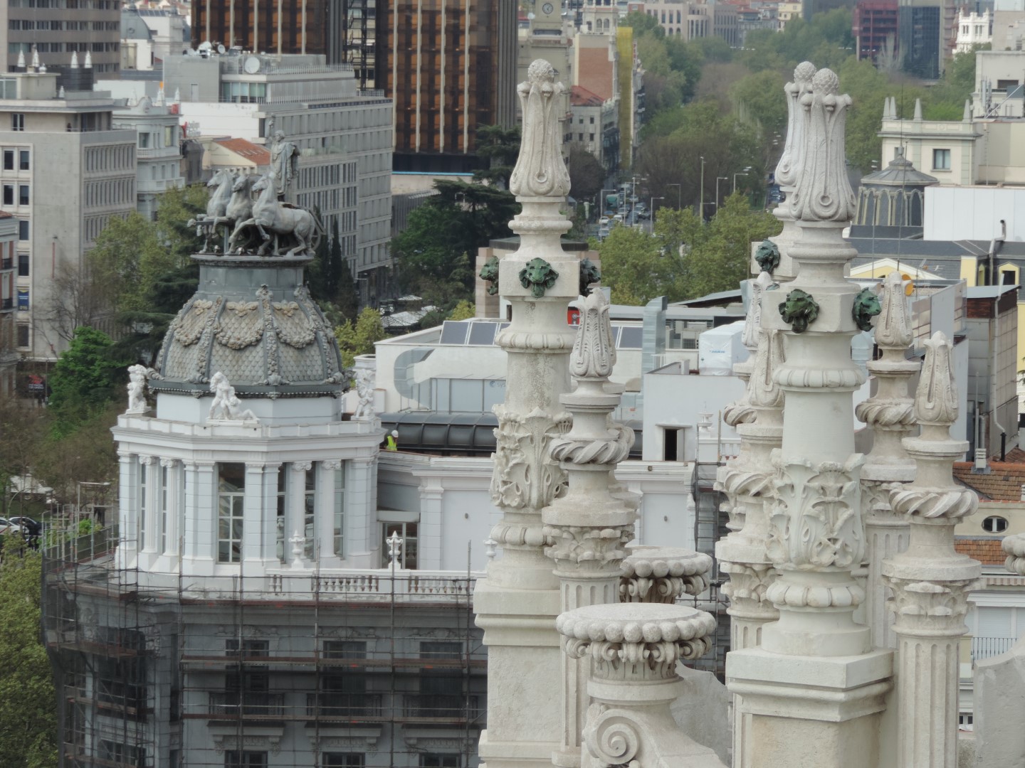 Vista do Palácio de Cibeles, Madrid, Espanha.