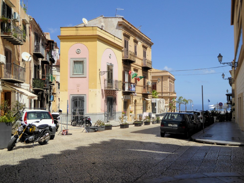 Ciudad de Monreale, Sicilia, Italia