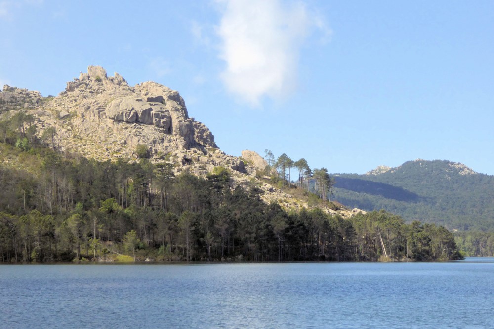 Barrage de L'Ospedale (Lavu di U Spidali), Parc Naturel Corse, Córcega, Francia
