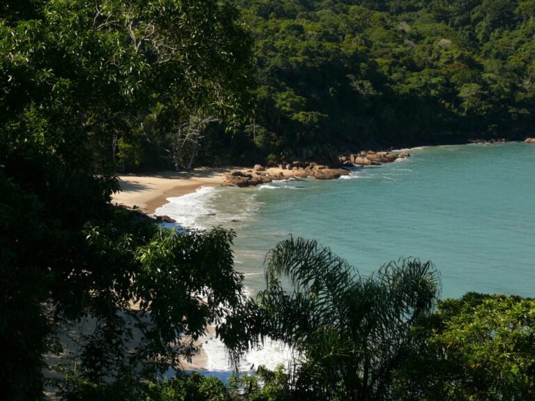 Playa Deserta, Ubatuba, San Pablo, Brasil
