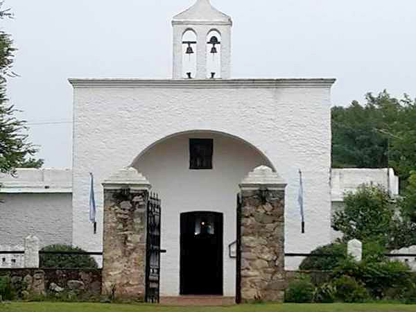 Capilla (1815) en Los Reartes, provincia de Córdoba, Argentina