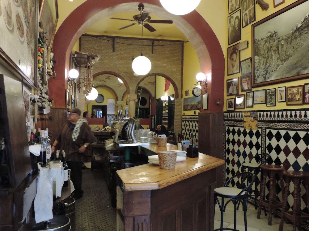 Bar del Hotel Hermanos Macías, Ronda, España