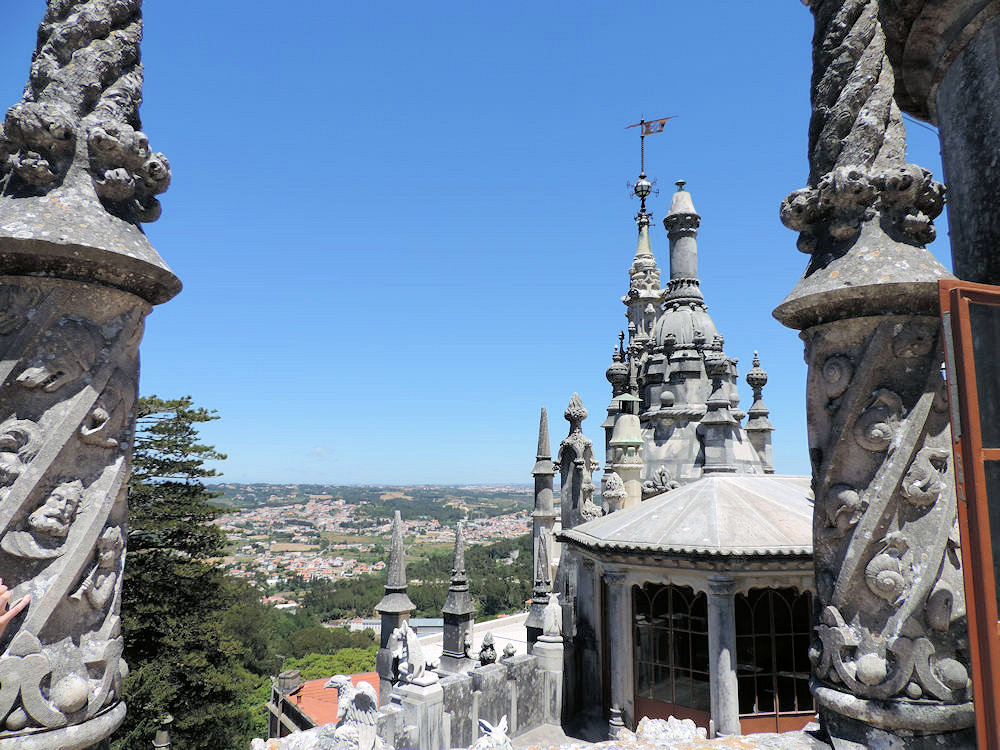 Torres de la Casa principal de la quinta de la Regaleira, Sintra, Portugal