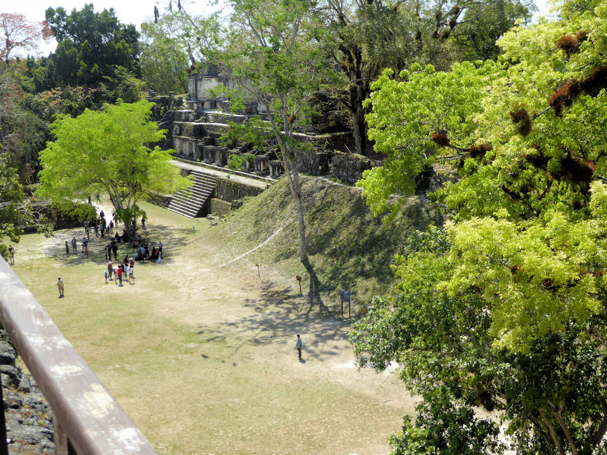 Acrópolis central, Tikal, Guatemala
