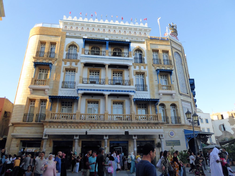 Hotel Royal Victoria, en la entrada de la medina de la ciudad de Túnez, Túnez