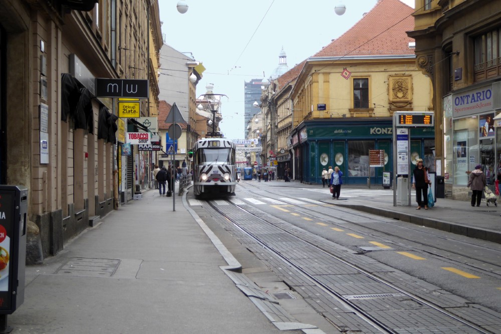 Avenida Ilica en la Ciudad de Zagreb, Croacia